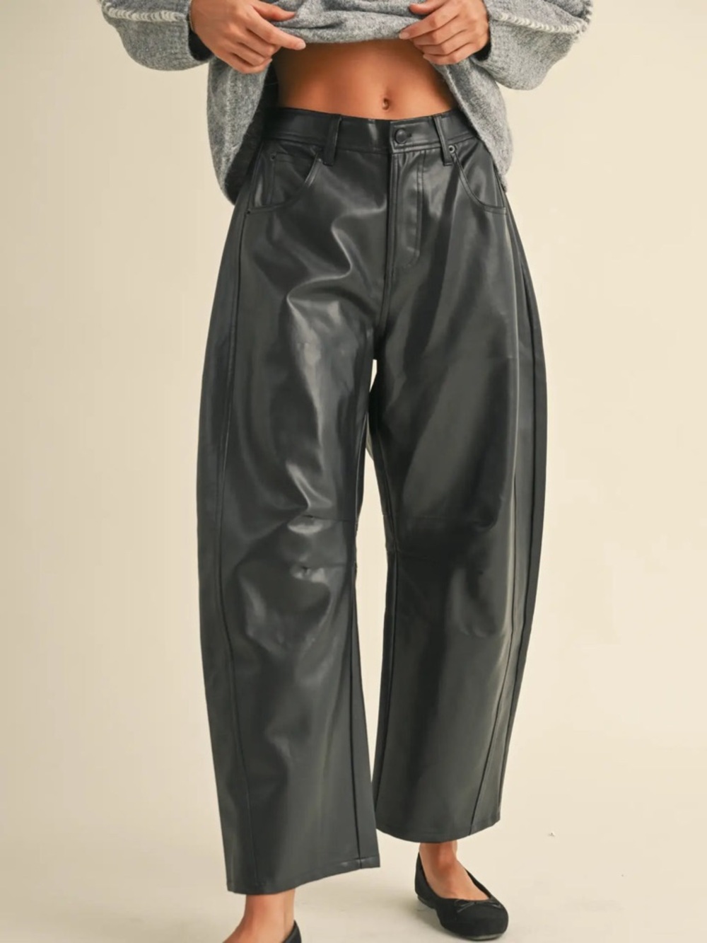 High-Waist Wide Leg Faux Leather  Barrel Pants - Black